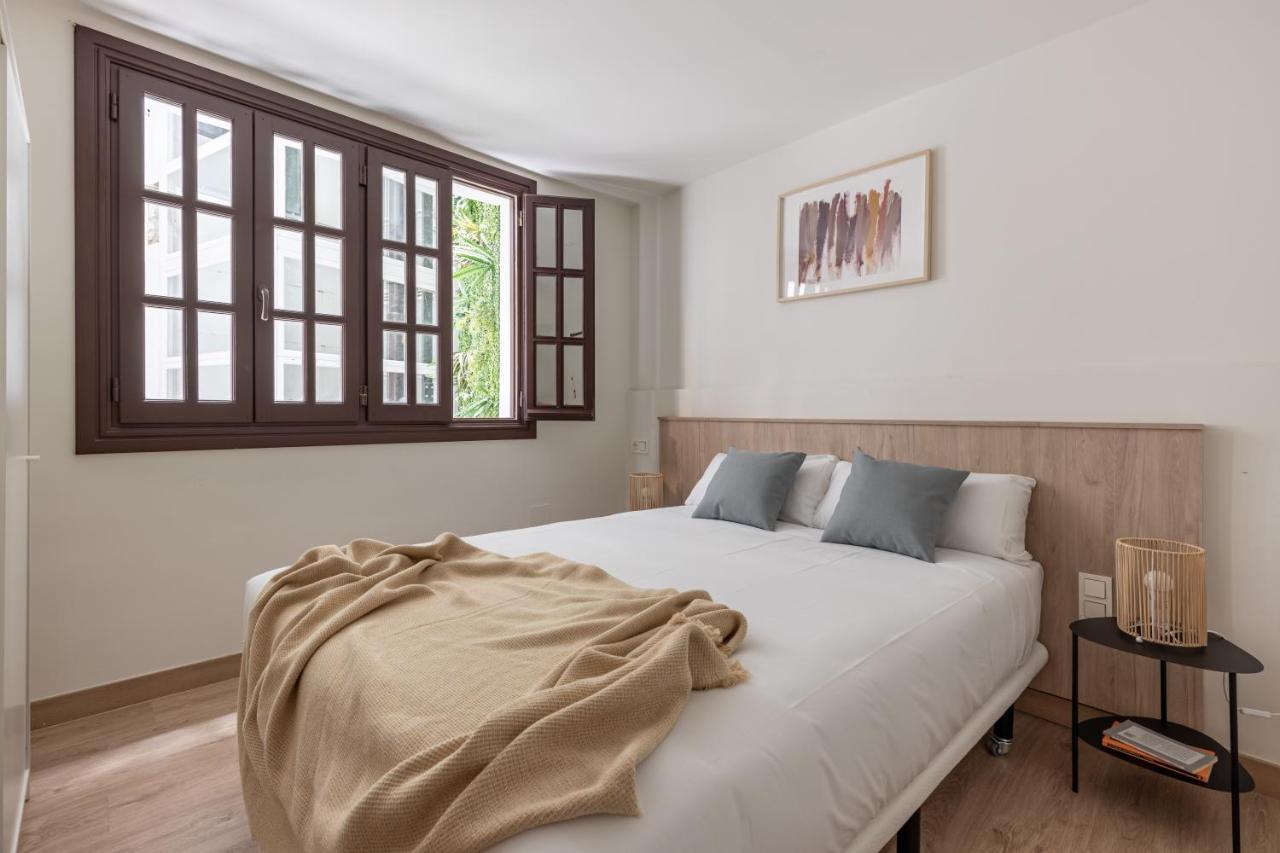 Apartamentos Libere Malaga La Merced Exterior photo