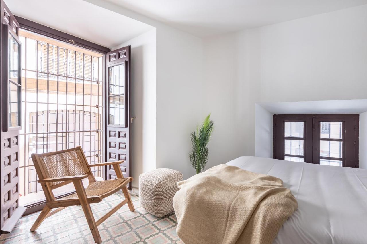 Apartamentos Libere Malaga La Merced Exterior photo