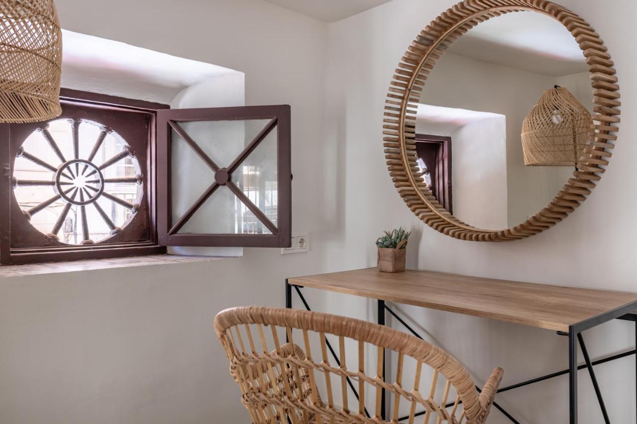 Apartamentos Libere Malaga La Merced Exterior photo